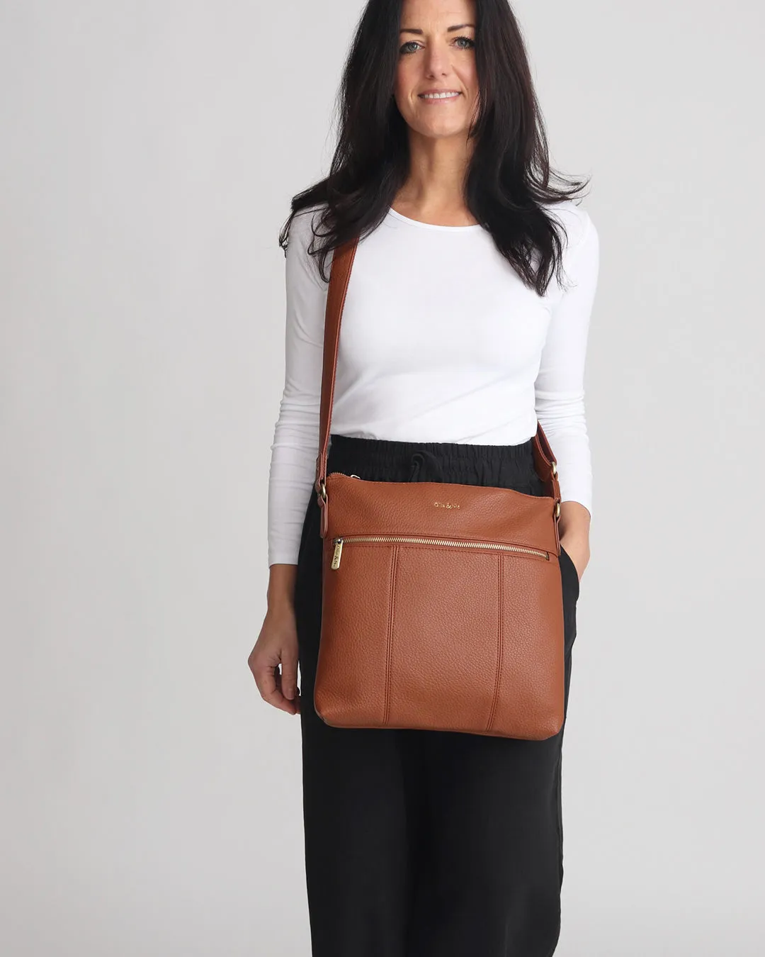 Blake Large Crossbody - Tan