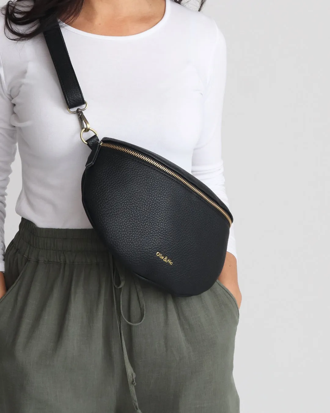 Brooke Belt Bag - Black