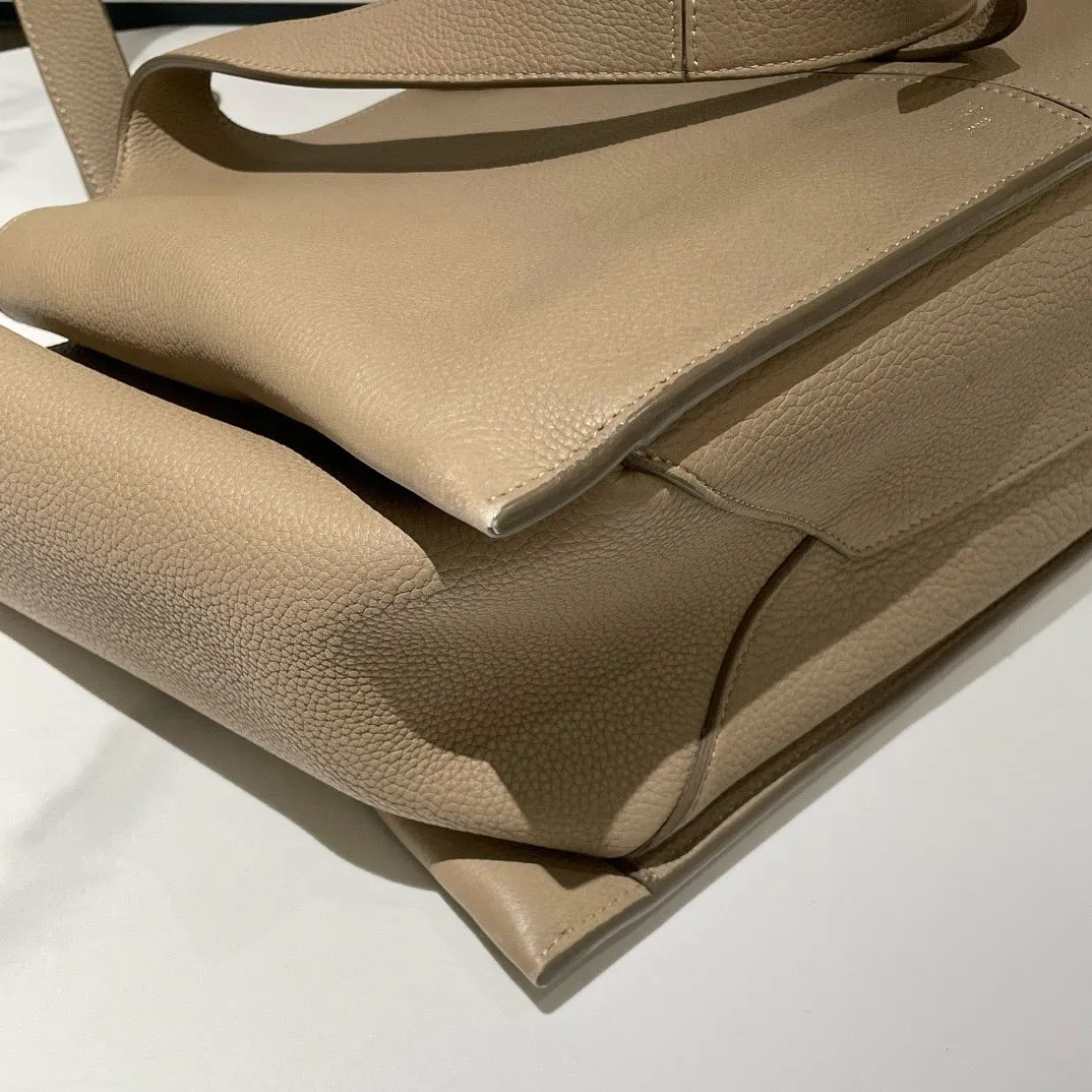 Celine Trifold Shoulder Bag in Taupe Leather - Preloved (2016) #13615