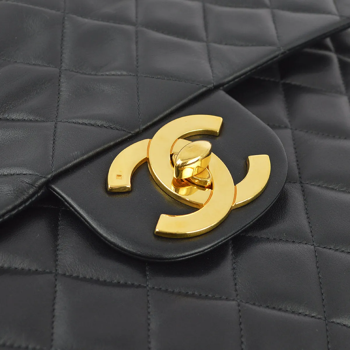 Chanel 1994-1996 Lambskin Maxi Classic Flap Shoulder Bag