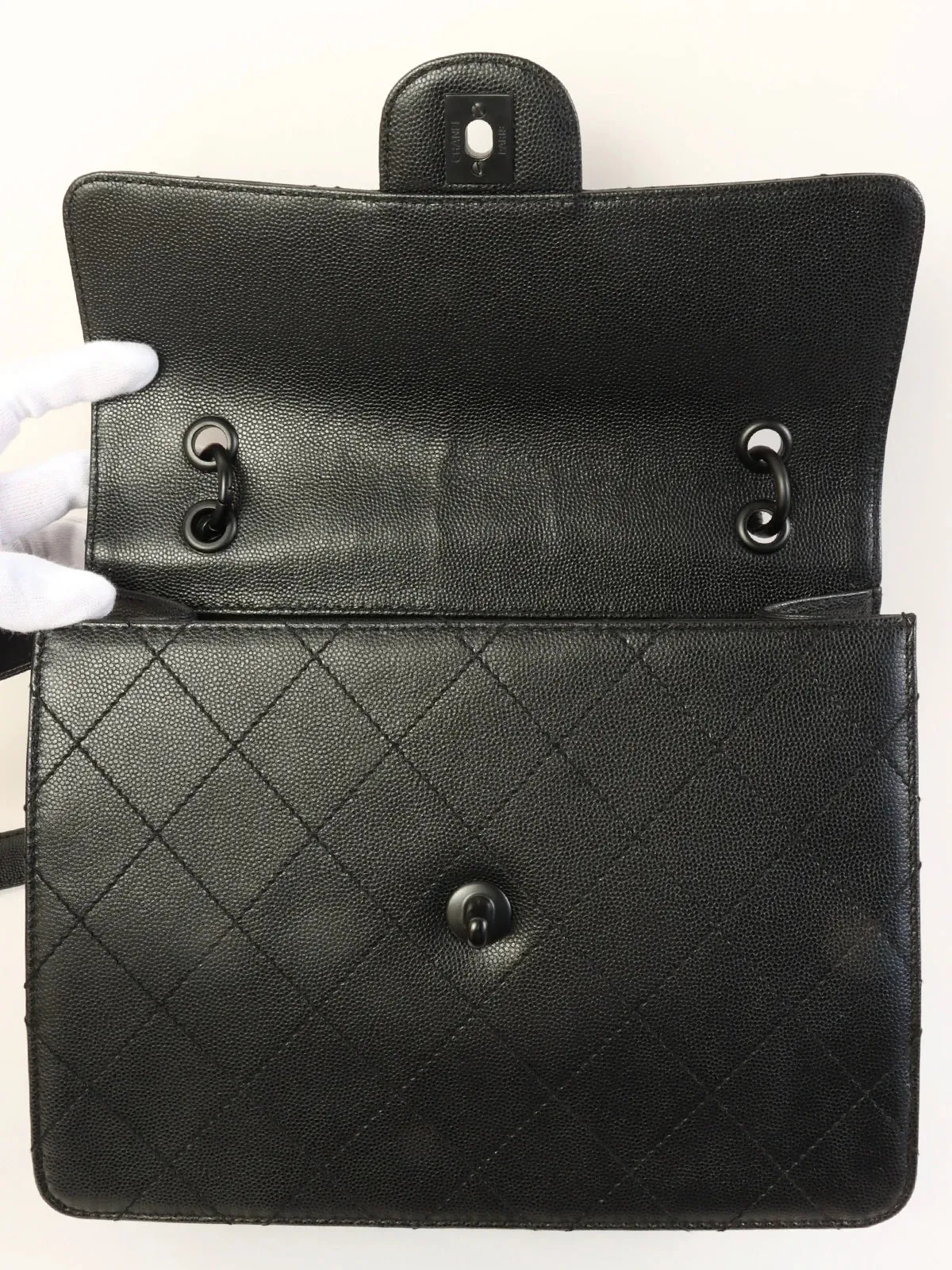 CHANEL Around 1998 Made Caviar Skin Turn-Lock Shoulder Bag Black