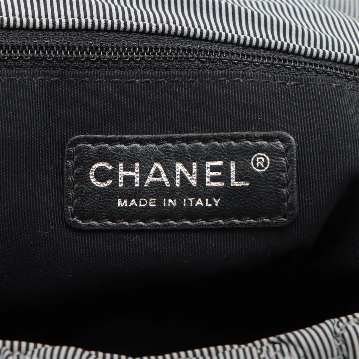Chanel Bubble Kilt Nylon Chain Shoulder Bag Gr Silver  13th