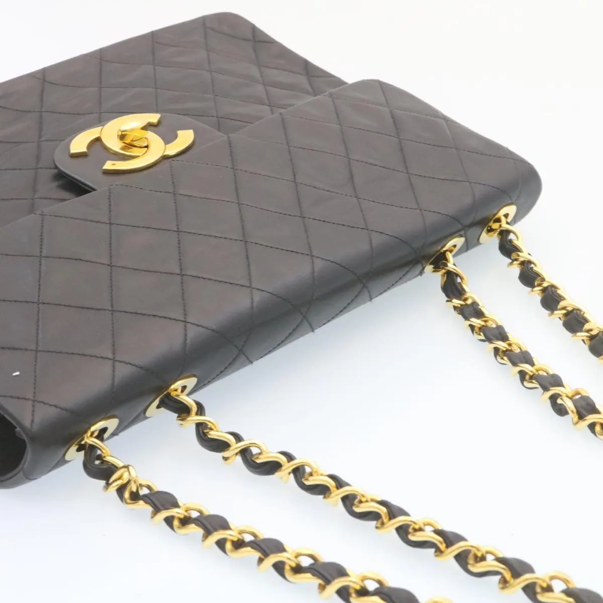 CHANEL Deca Matelasse Turn Lock Chain Shoulder Bag Lamb Skin Black CC ar5950A