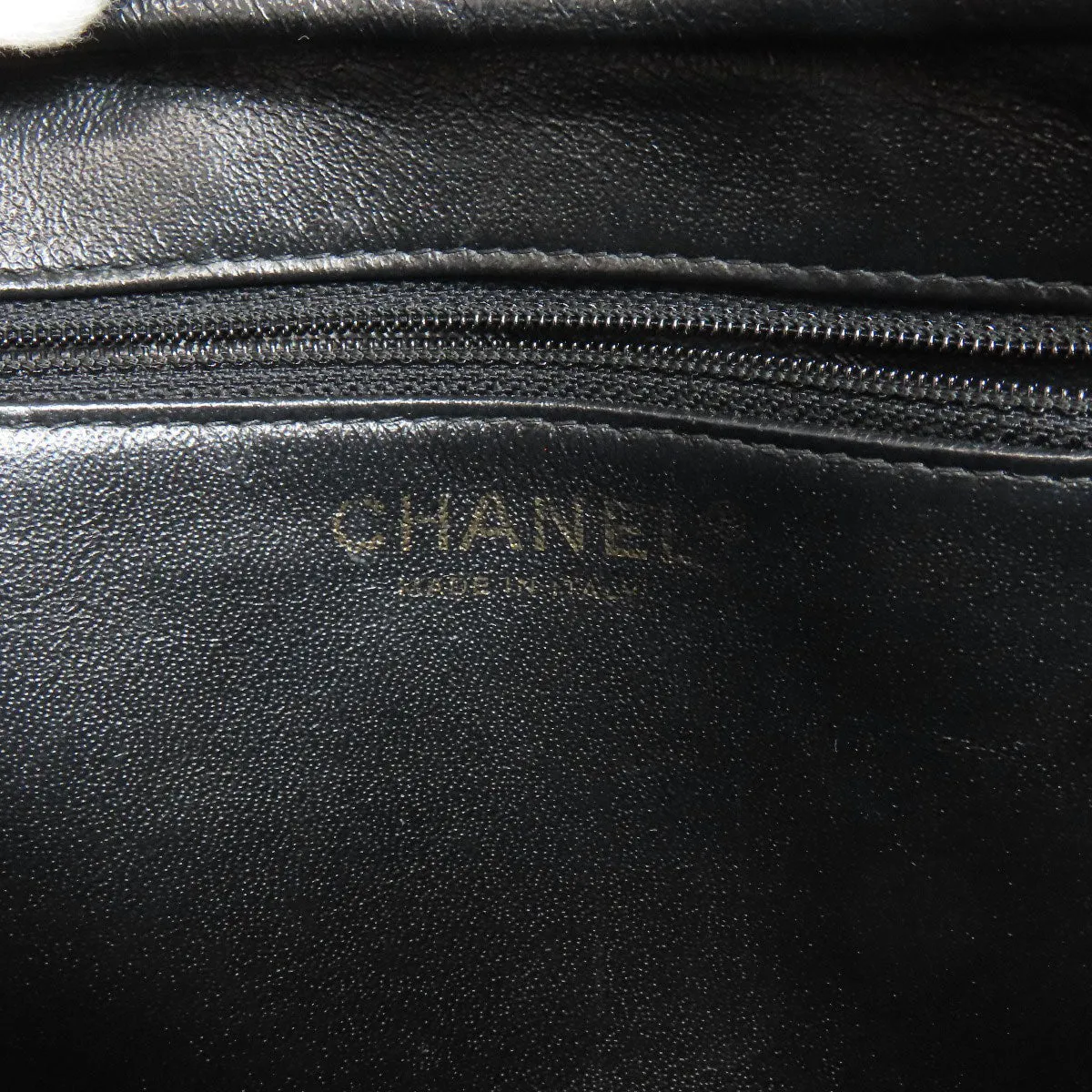 CHANEL Handbag Grained Calfskin Skin black ChainShoulder Matelasse Gold Metal
