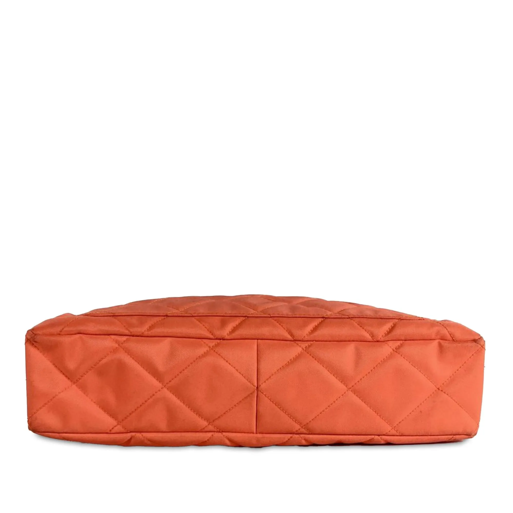 Chanel Quilted Nylon Shoulder Bag (SHG-creHtW)
