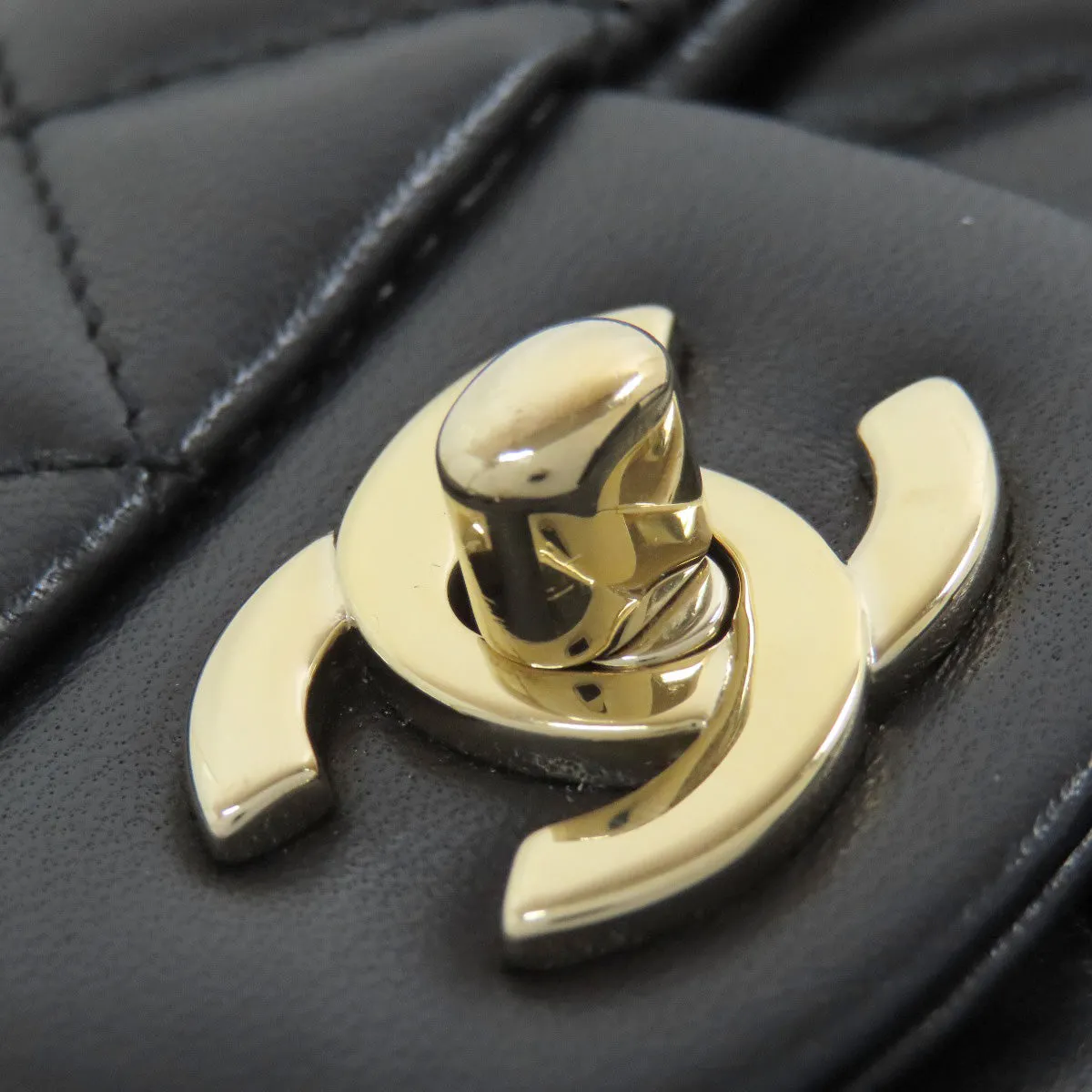 CHANEL Shoulder Bag lambskin black Matelasse Gold Metal Women Used