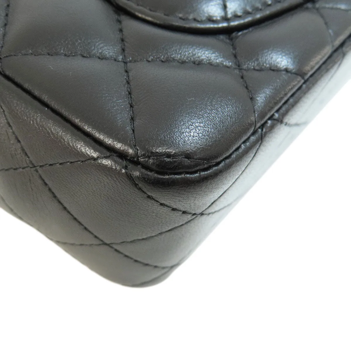 CHANEL Shoulder Bag lambskin black Matelasse Gold Metal
