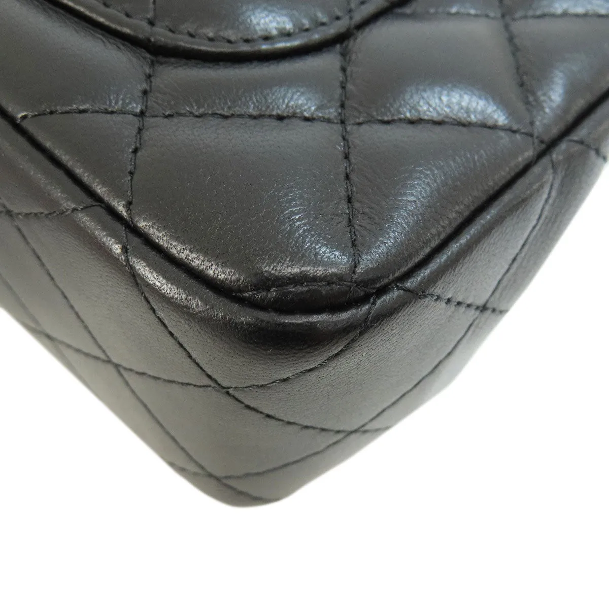 CHANEL Shoulder Bag lambskin black Matelasse Gold Metal