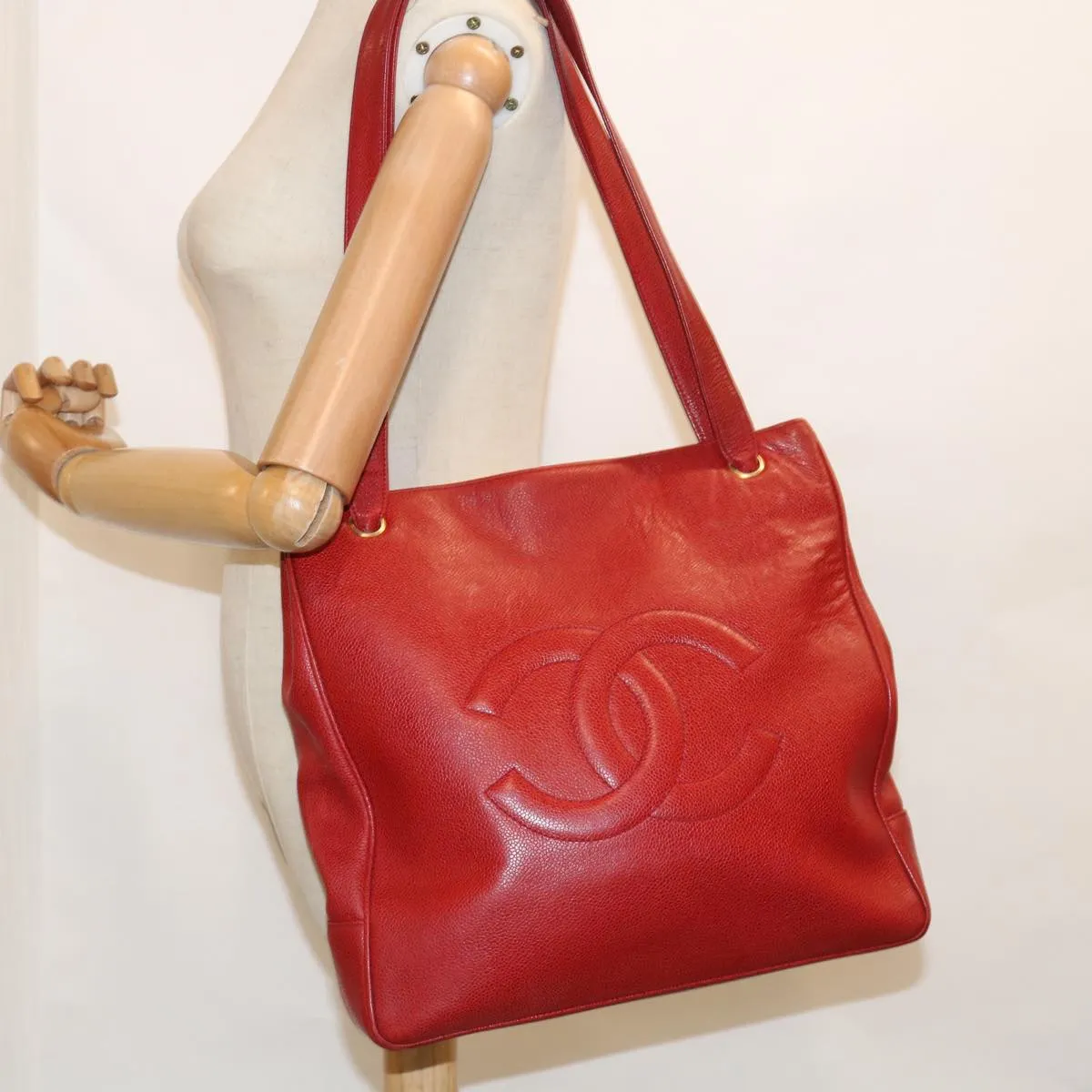 CHANEL Shoulder Bag