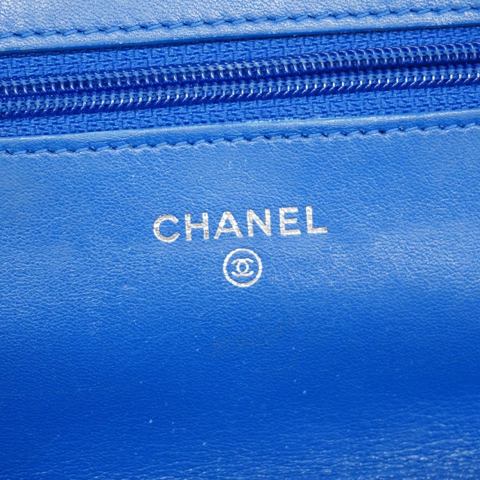ChanelAuth  Matelasse Chain Shoulder Silver Metal Fittings Women's Wallet Blue