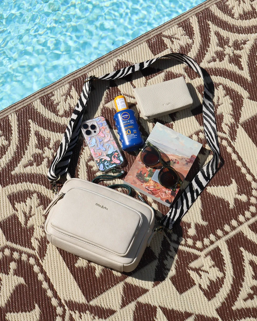 Doyle Crossbody - Pebble