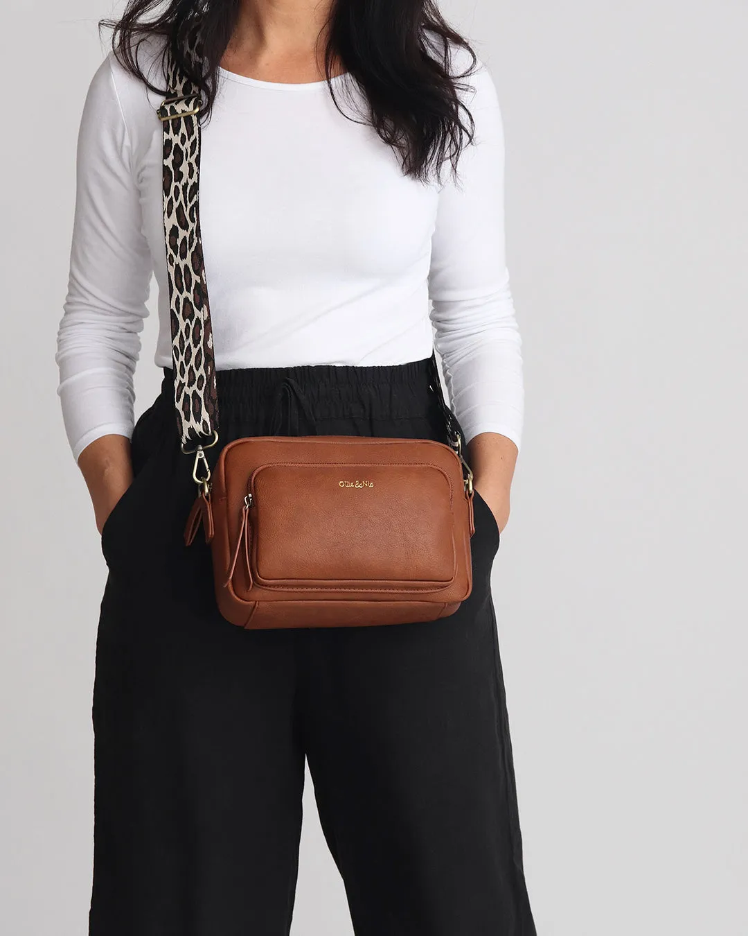 Doyle Crossbody - Tan