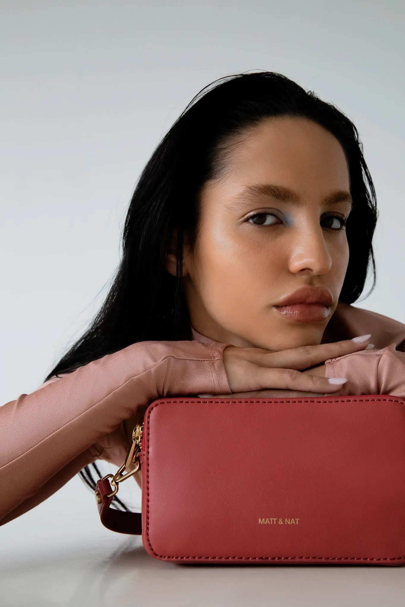 FARAH Vegan Crossbody Bag - UPPEAL