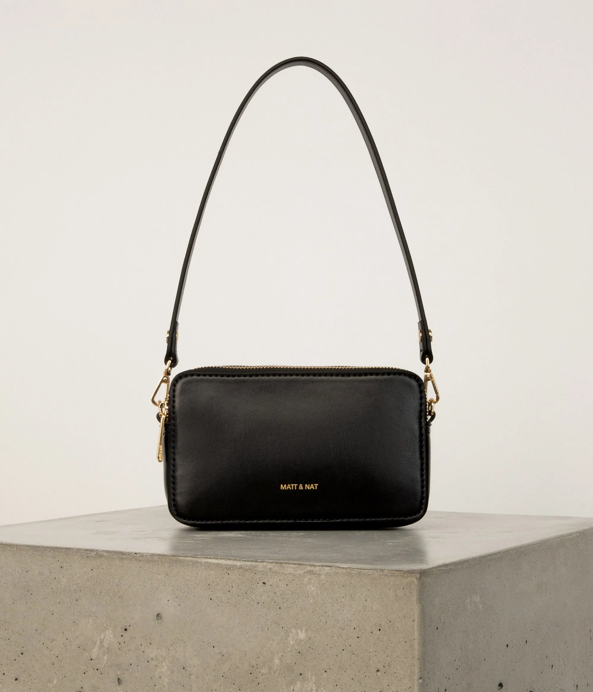 FARAH Vegan Crossbody Bag - UPPEAL