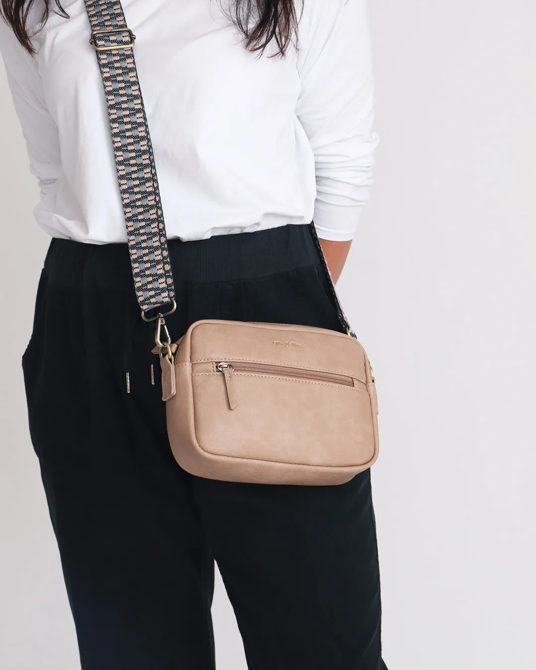 Gigi Crossbody - Mocha