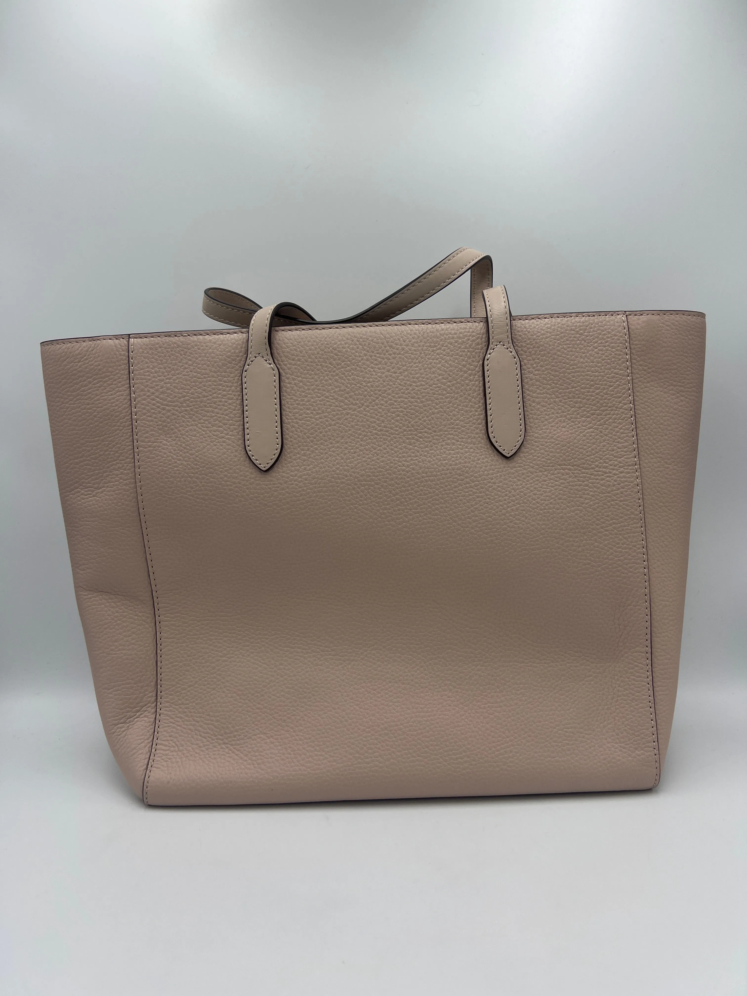 Handbag Designer By Michael Kors