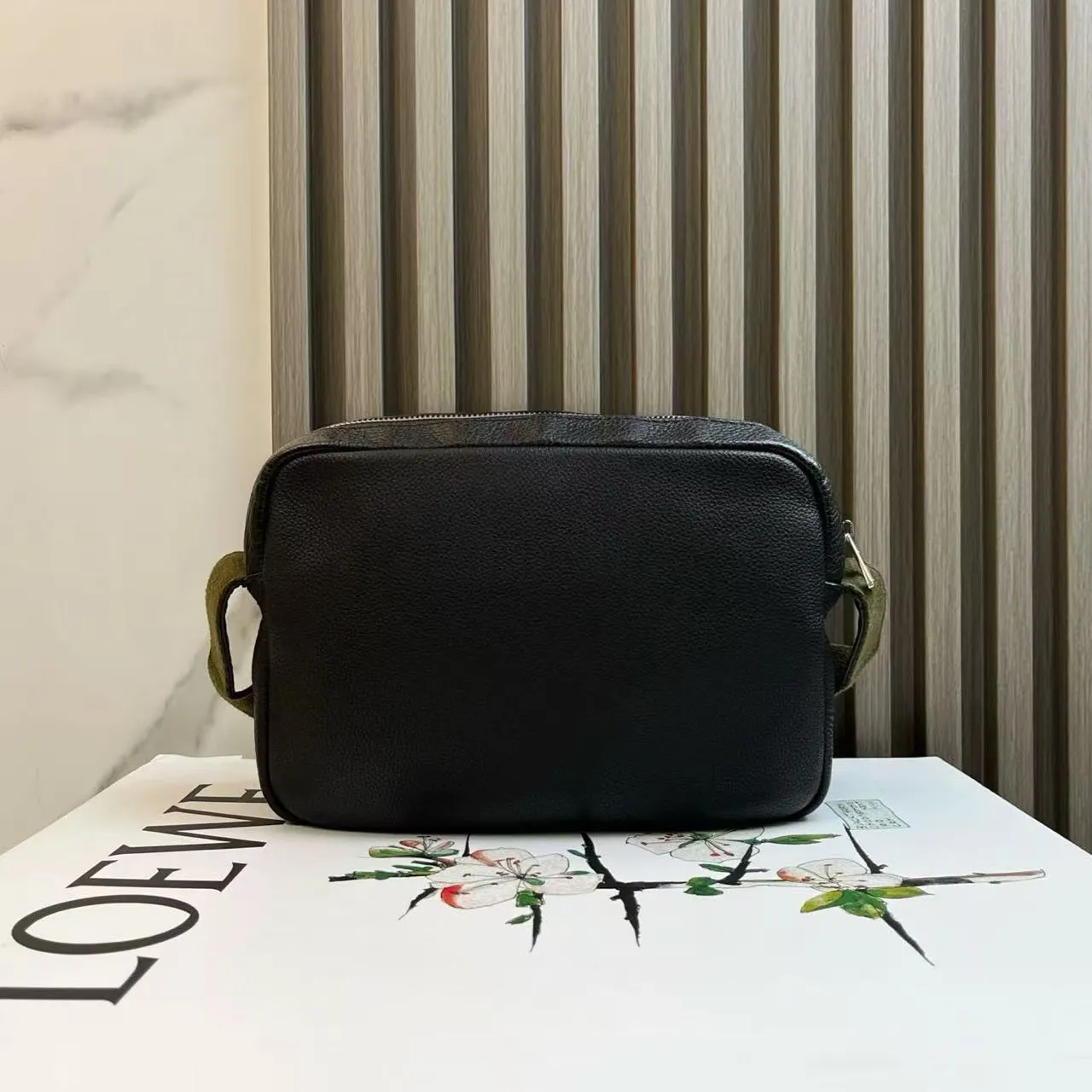 Loewe Black Leather Shoulder Bag - Preloved