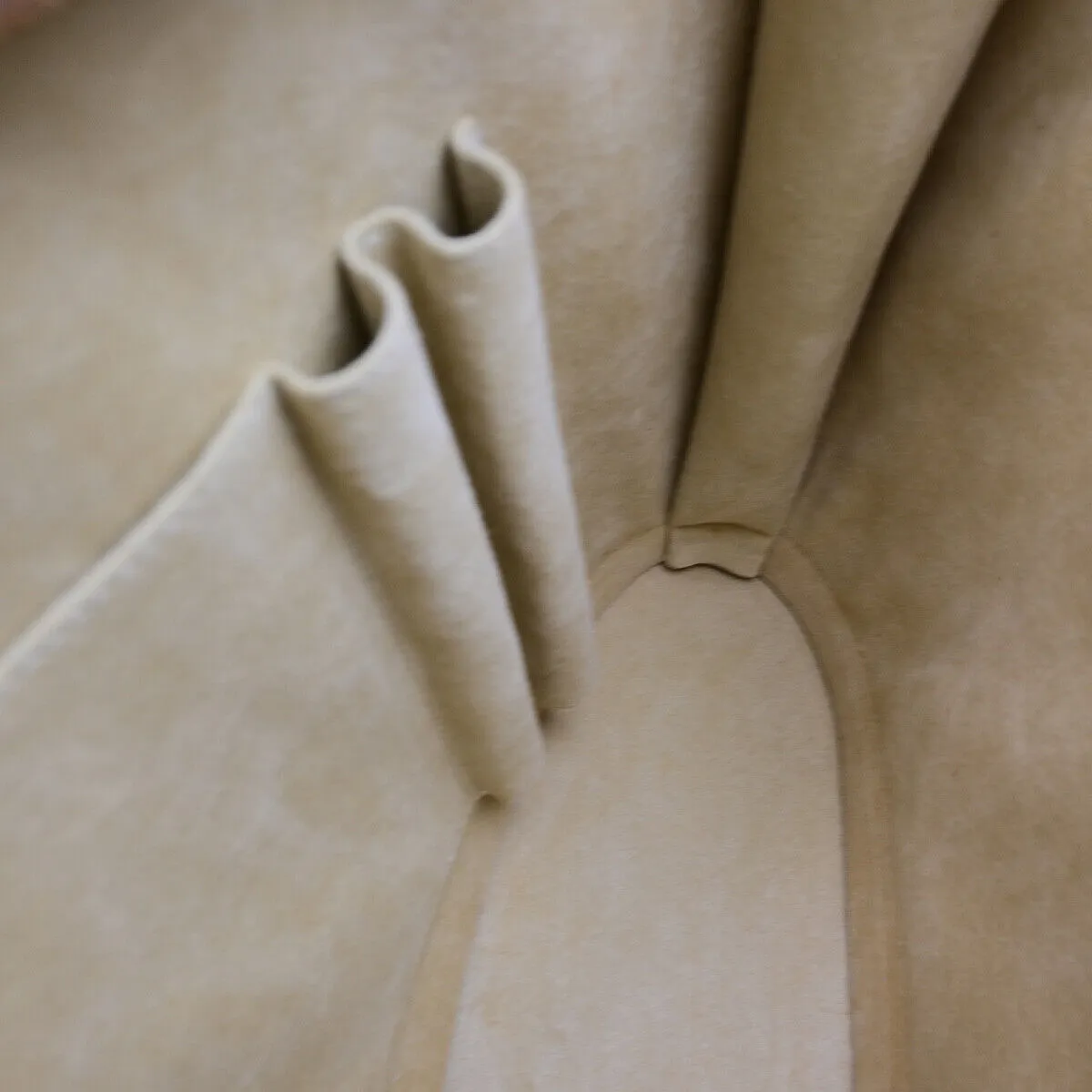 LOUIS VUITTON Babylone Shoulder Bag