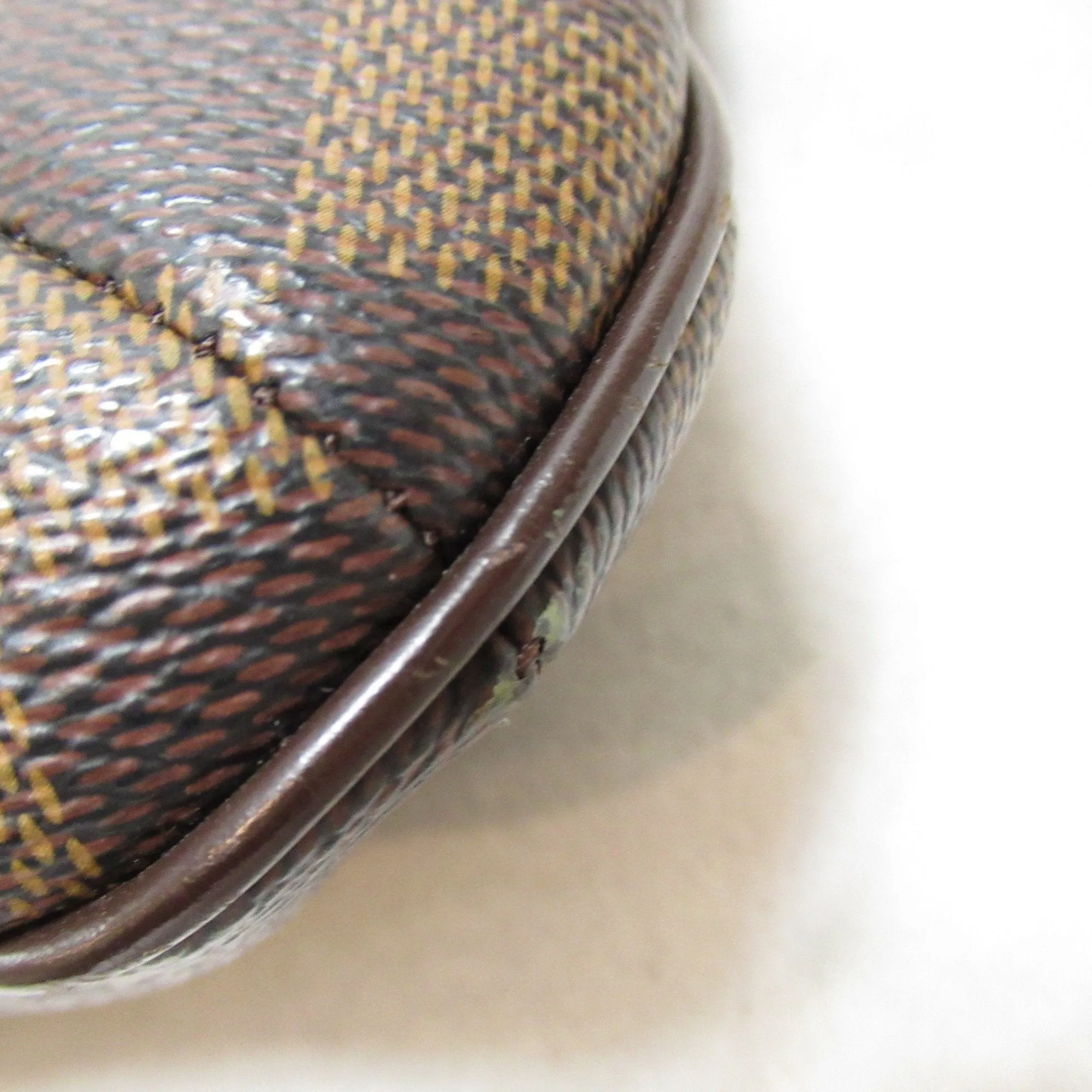 LOUIS VUITTON Bloomsbury Shoulder Bag