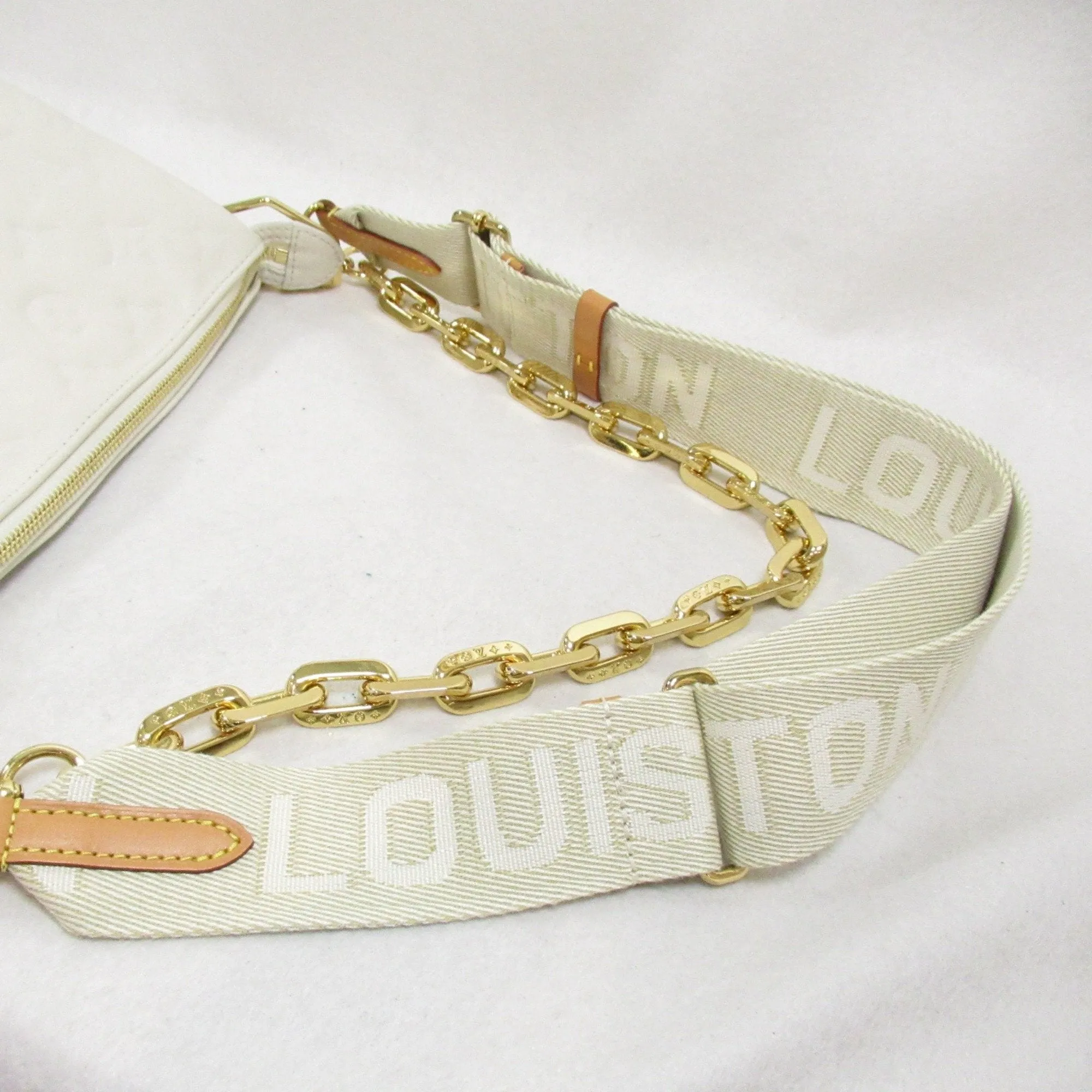 LOUIS VUITTON Coussin Shoulder Bag