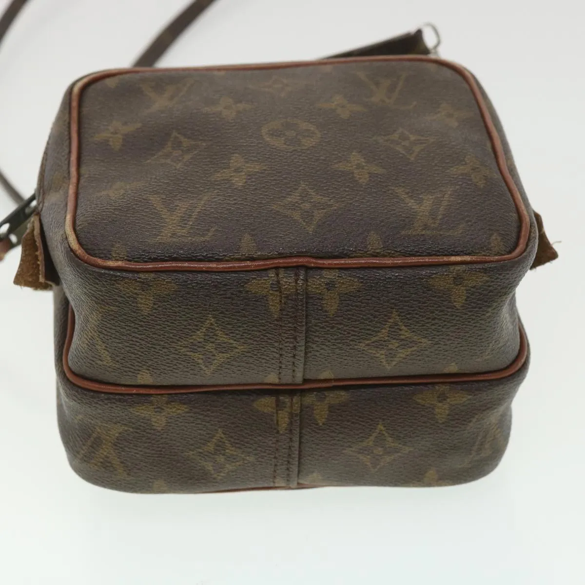 LOUIS VUITTON Monogram Amazon Shoulder Bag Vintage M45236 LV Auth rd4377