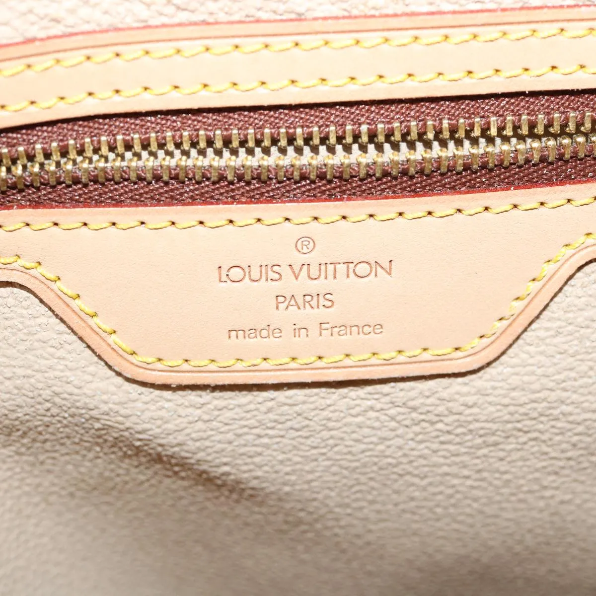 LOUIS VUITTON Monogram Bucket GM Shoulder Bag M42236 LV Auth ro517