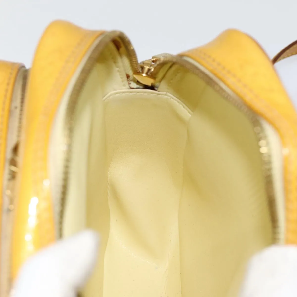 LOUIS VUITTON Monogram Vernis Wooster Shoulder Bag Yellow M91075 LV Auth 85174
