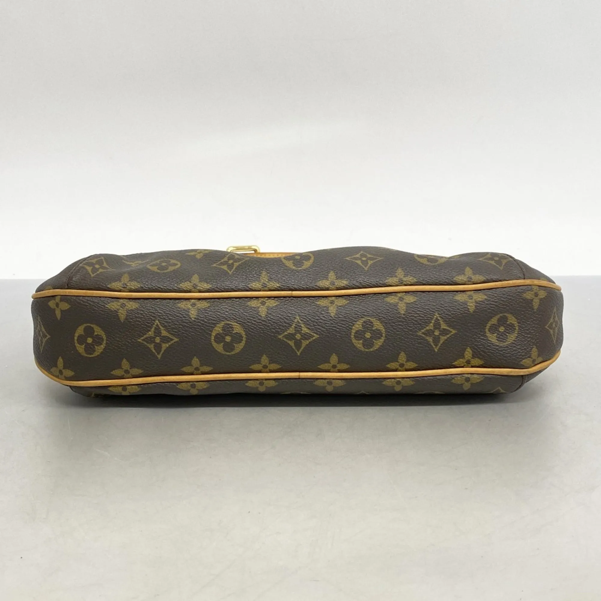 Louis Vuitton  Shoulder Bag