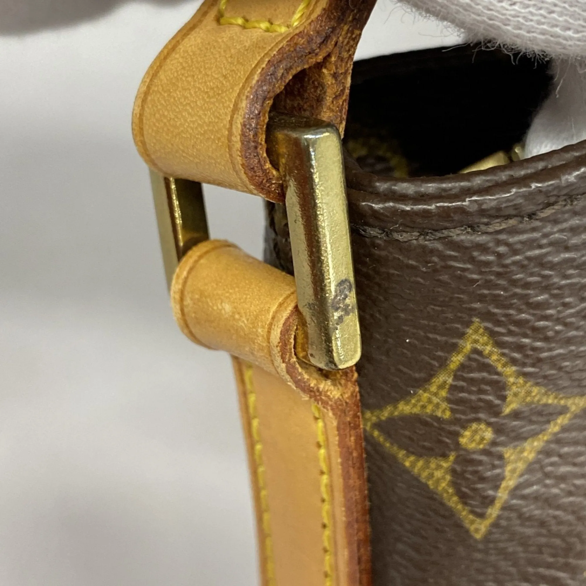 Louis Vuitton  Shoulder Bag