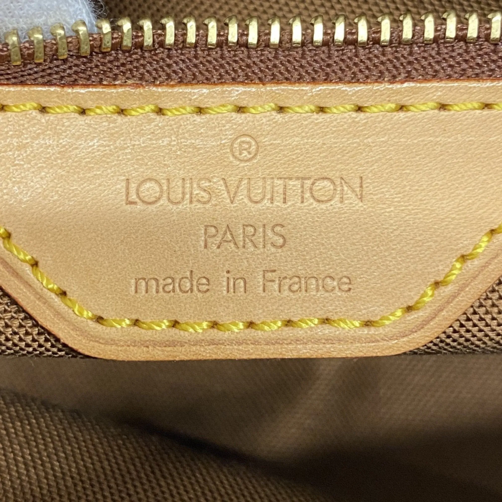 Louis Vuitton  Shoulder Bag