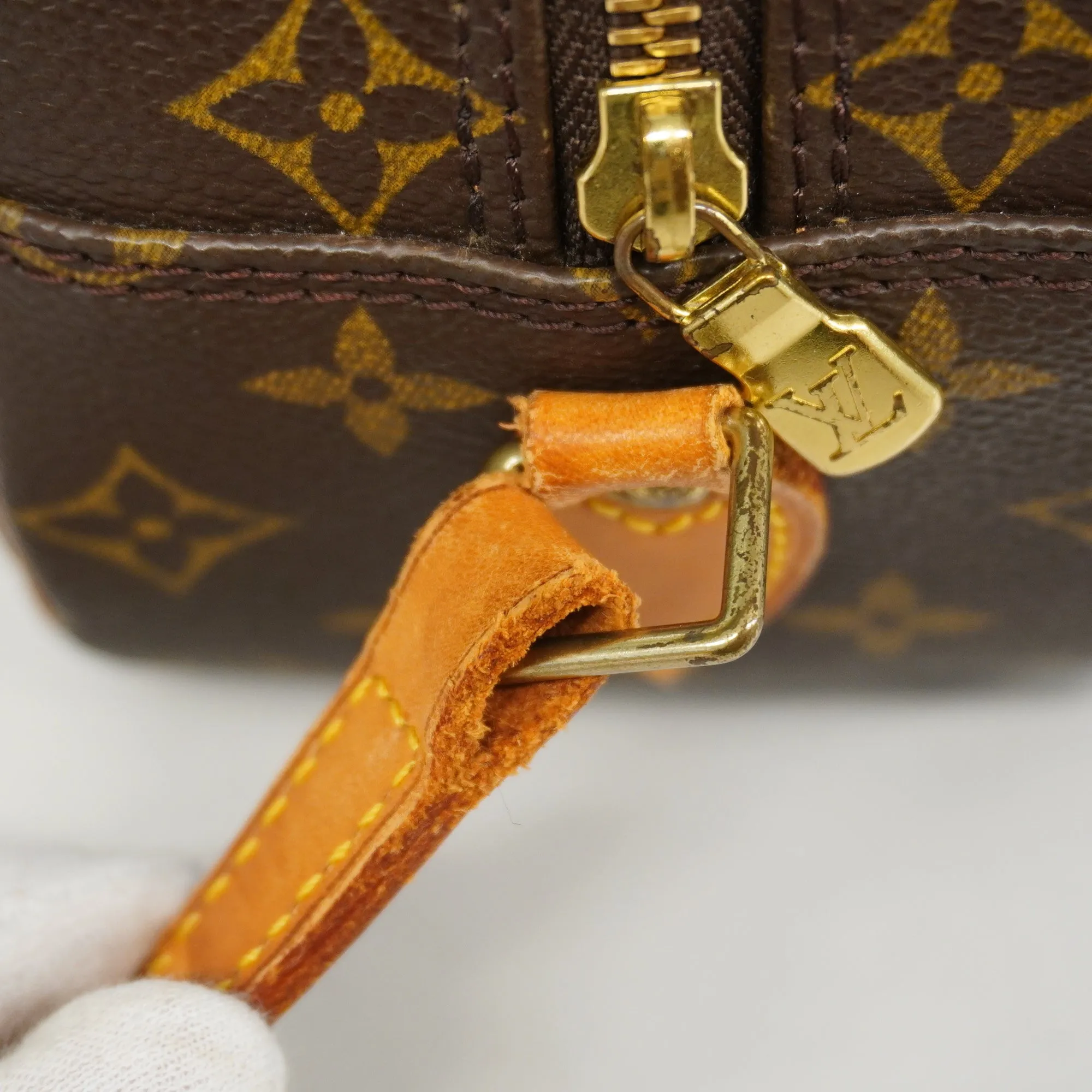 Louis VuittonAuth  Monogram Blower M51221 Women's Shoulder Bag