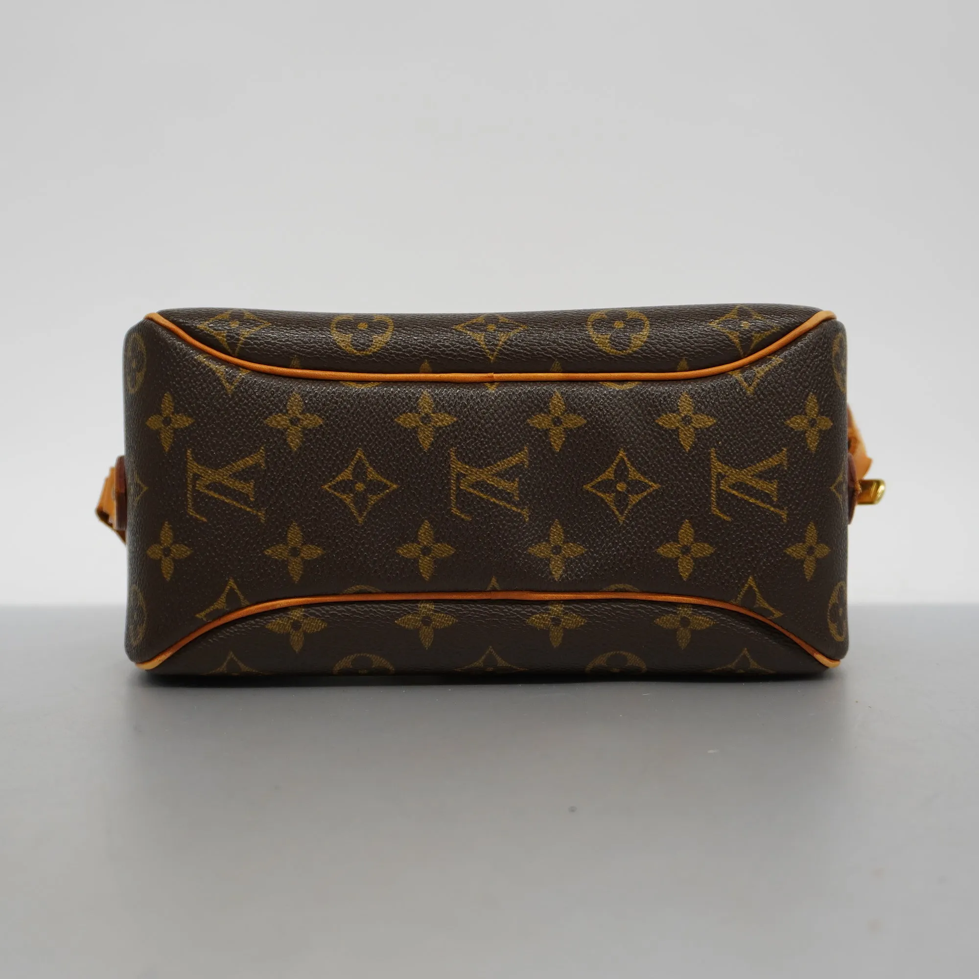 Louis VuittonAuth  Monogram Blower M51221 Women's Shoulder Bag
