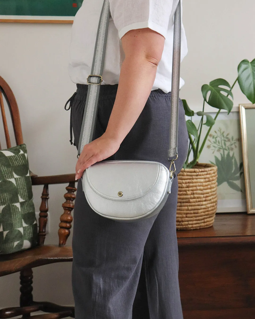 Luna Half Moon Bag - Silver