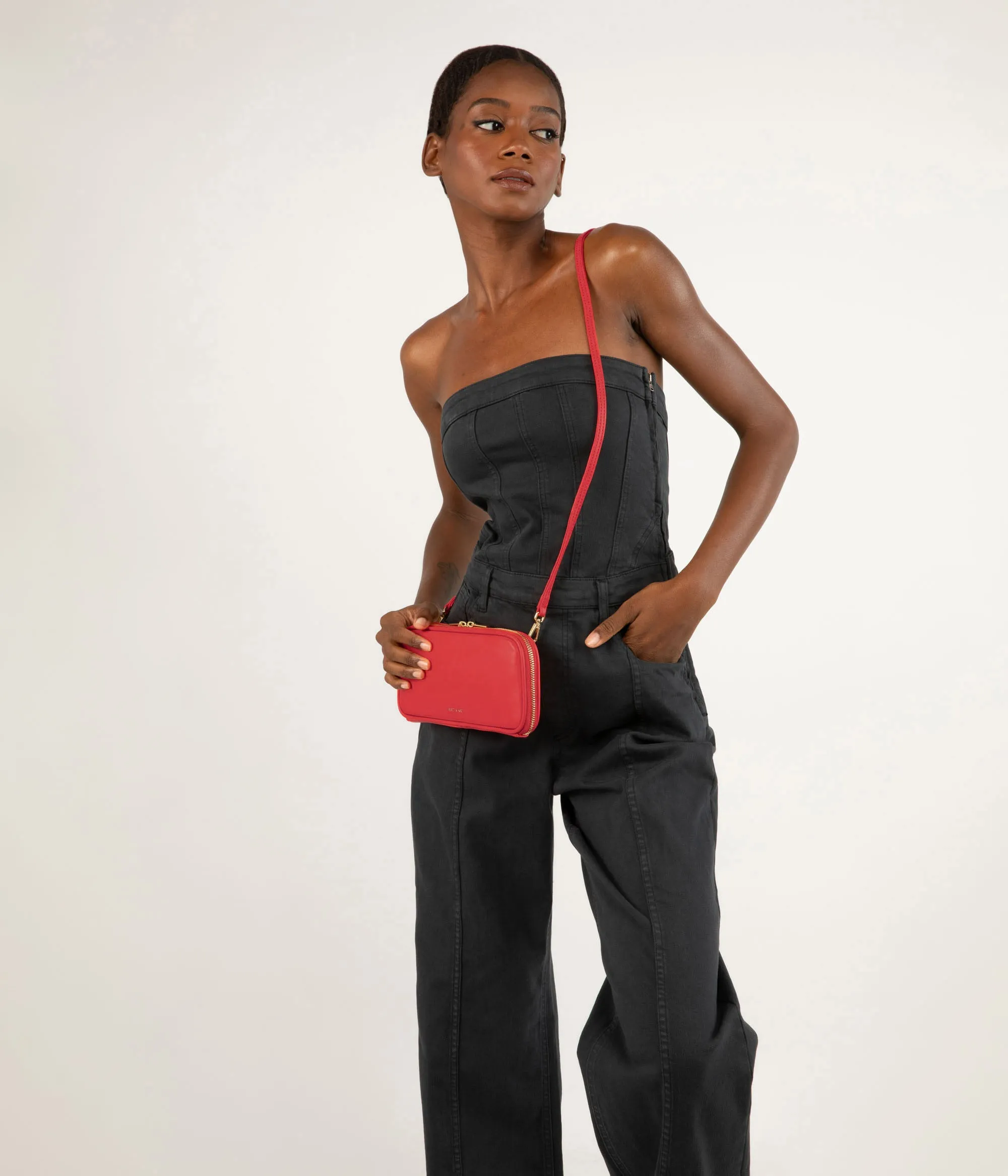 OLIV Vegan Crossbody Wallet - Sol