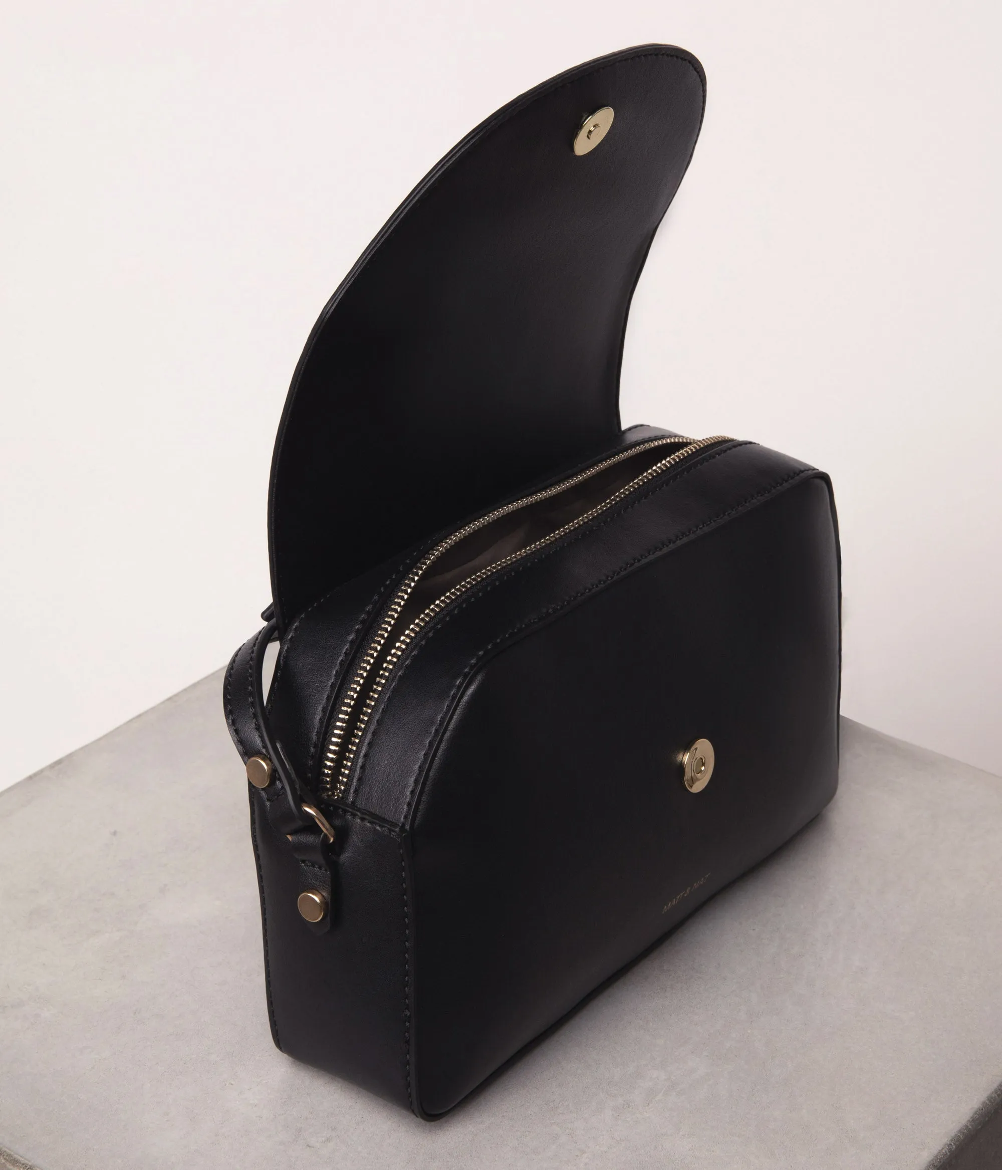 PAAR Vegan Crossbody Bag - UPPEAL