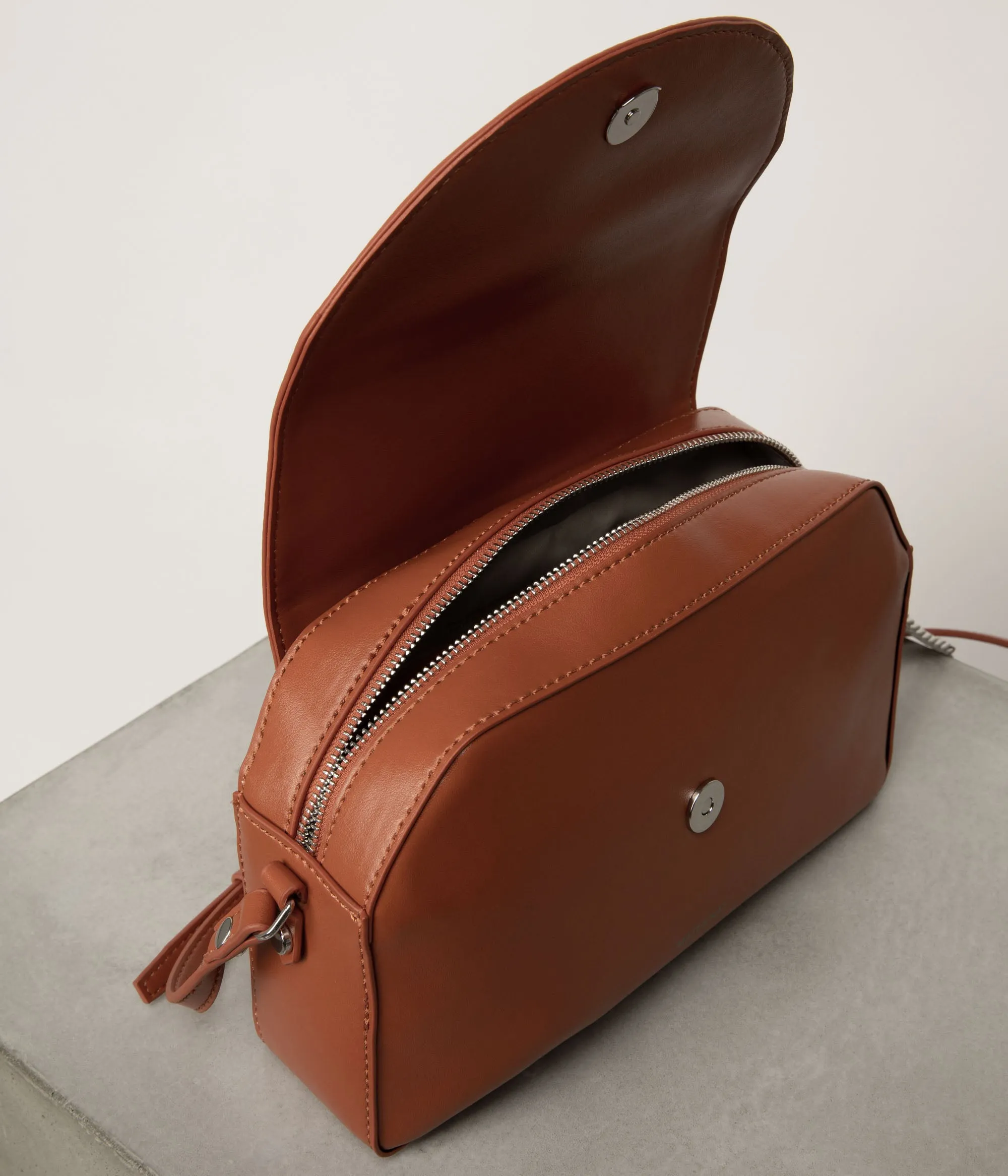 PAAR Vegan Crossbody Bag - UPPEAL
