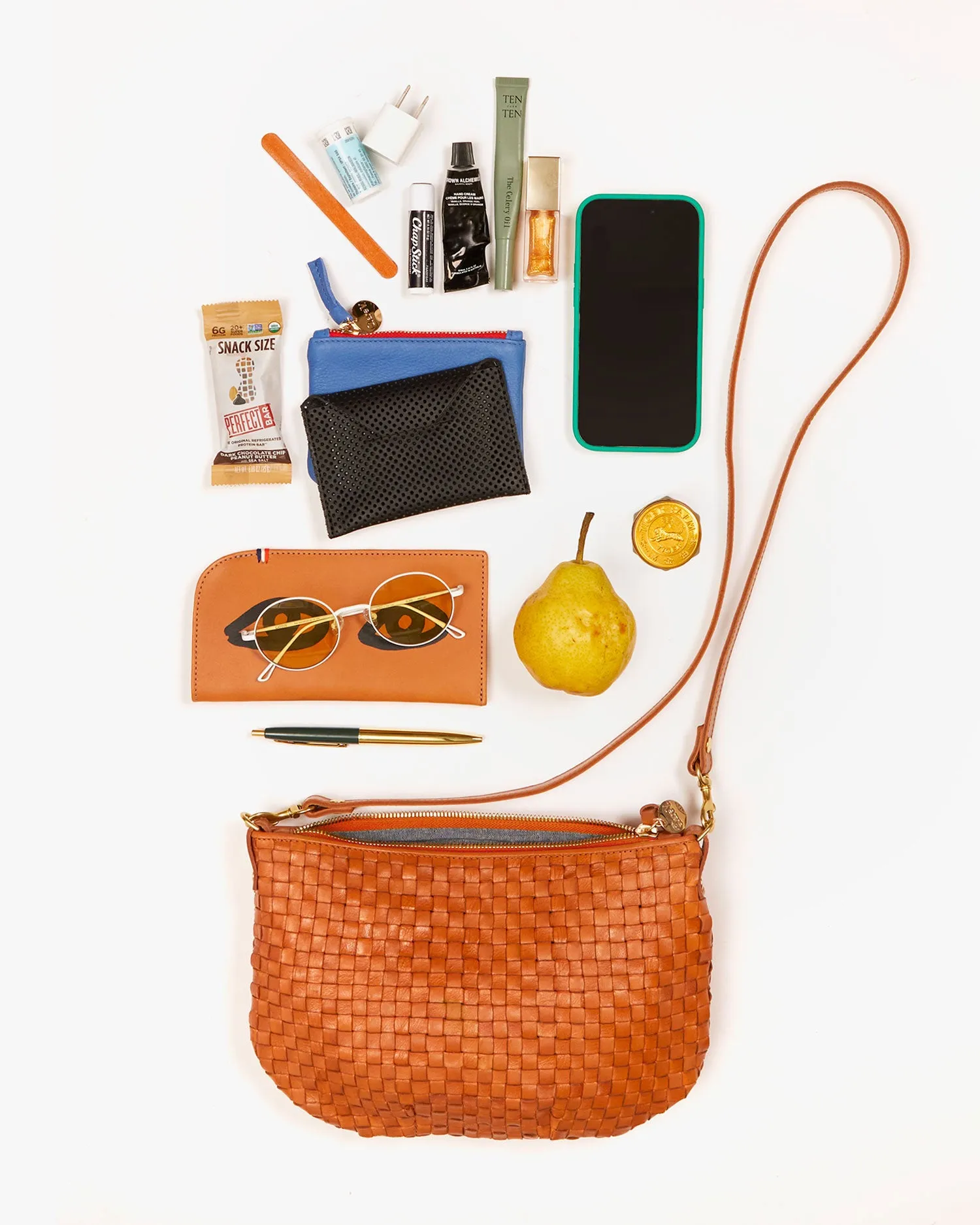 Petit Moyen Handbags - Crossbody - Petit Moyen Blush Puffy Woven