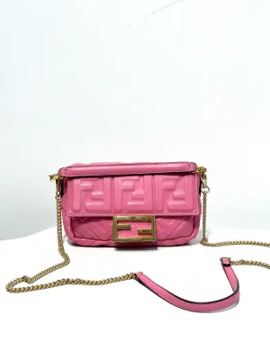 Preloved Fendi Baguette Pink Shoulder Bag with Gold Chain Strap