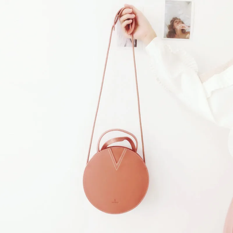 Stylish LEATHER WOMENs Circle Handbags Round SHOULDER BAG Purses FOR WOMEN