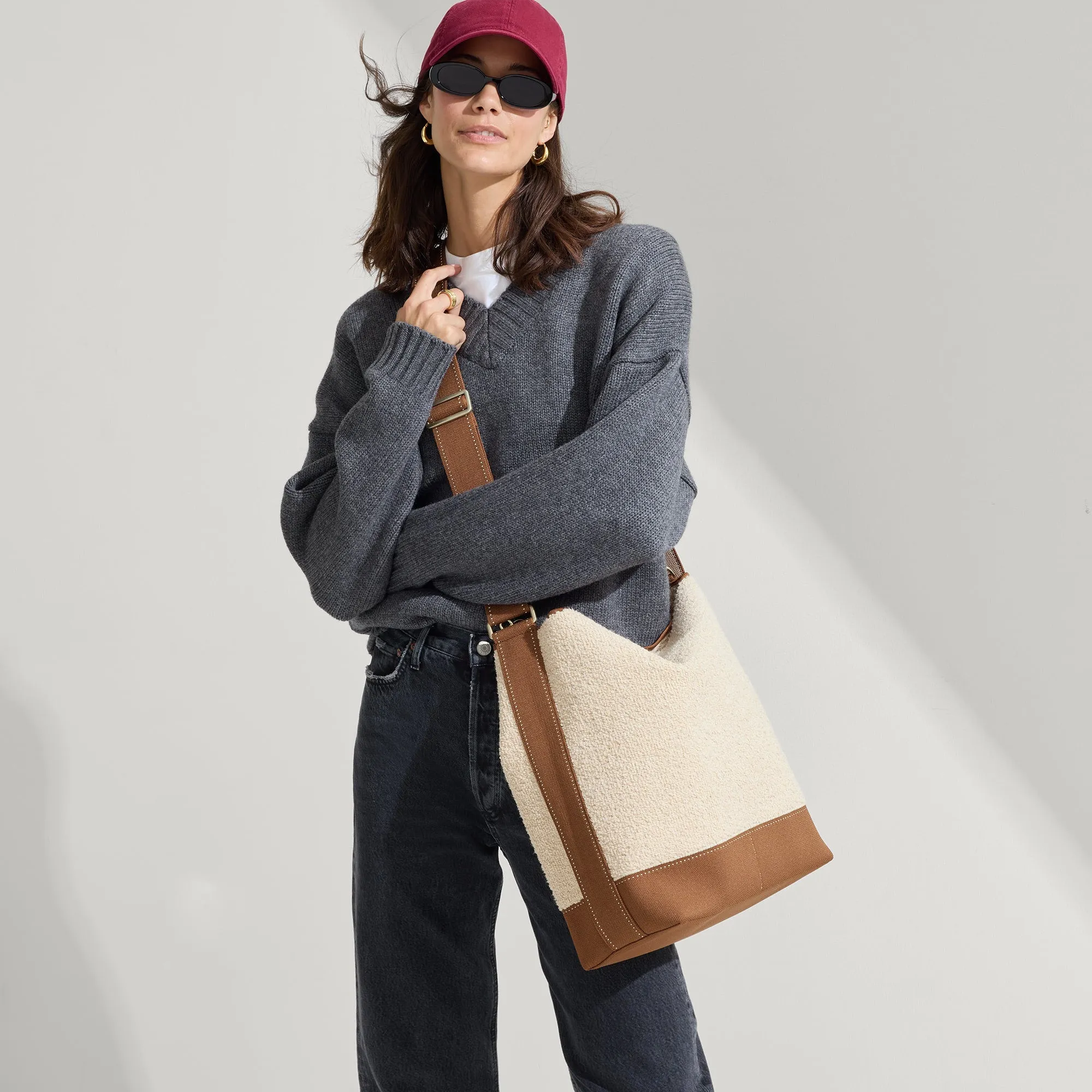 The Bucket Bag - Honeybun Boucl