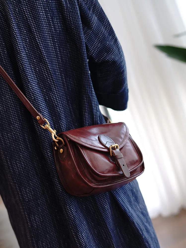 Vintage Black Womens Small Saddle Shoulder Bag Small Satchel Side Bag Crossbody Purse for Ladies