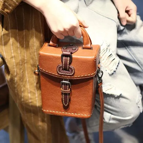Vintage Small WOmens Brown Leather Box Handbag Shoulder Bag Square Crossbody Purse for Ladies