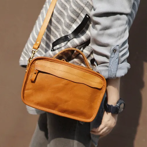 Vintage Womens Leather Tan Small Handbag Square Crossbody Purse Green Leather Satchel Shoulder Bag