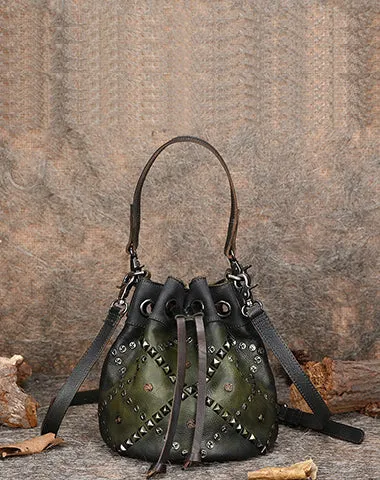 Womens Brown Leather Barrel Handbag Purse Vintage Rivet Round Shoulder Bag Bucket Crossbody Handbag for Women