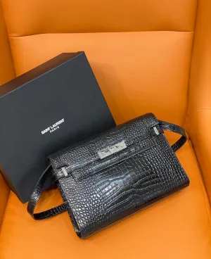 Yves Saint Laurent Manhattan Small Shoulder Bag Black